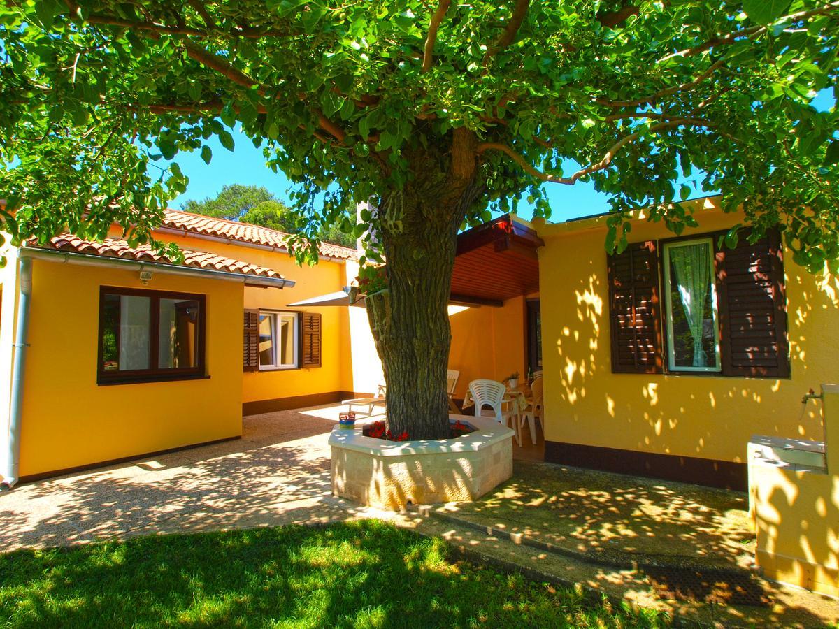 House 1037 Villa Fazana Exterior photo